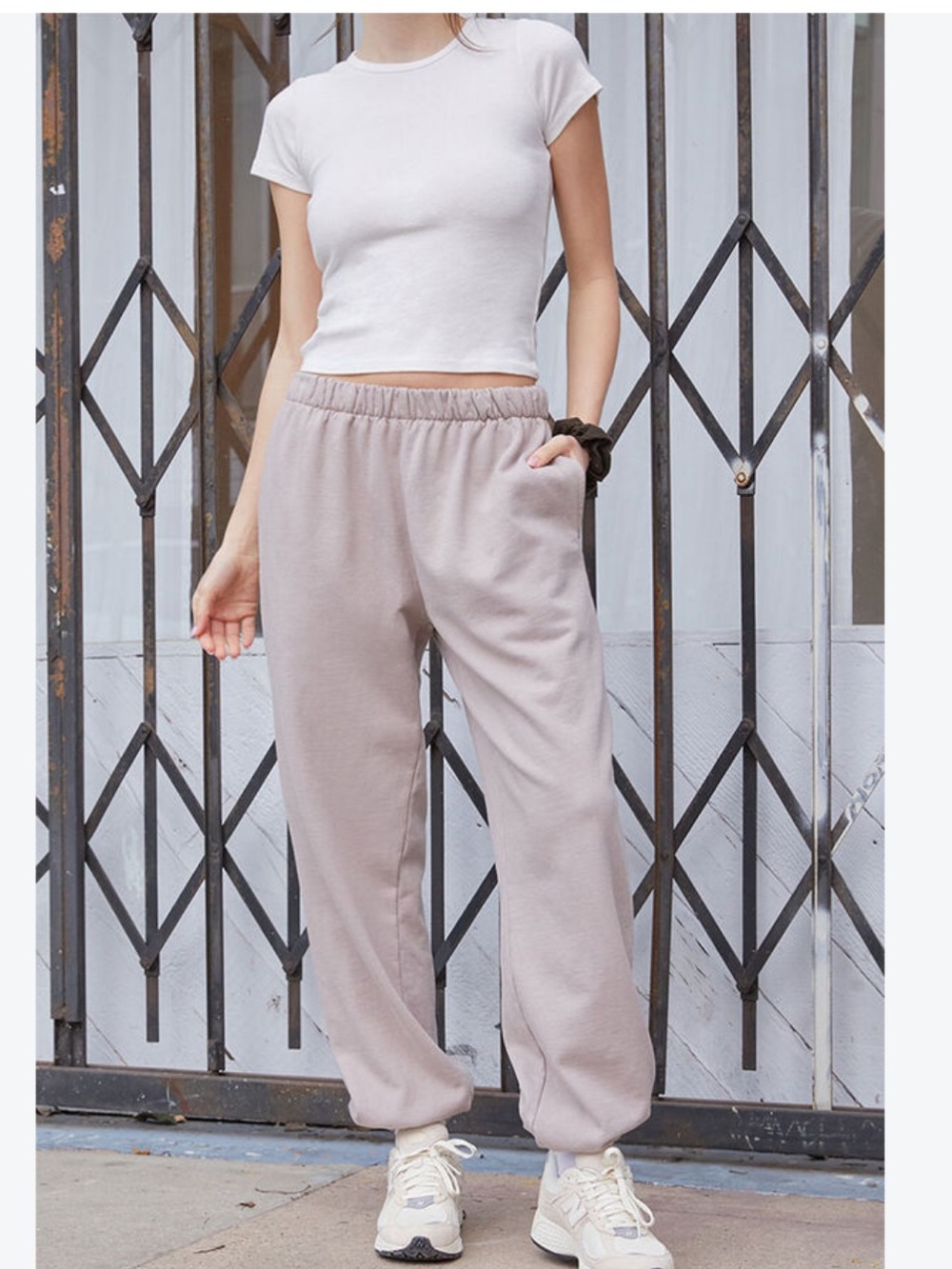 John Galt Brandy Melville Rosa Sweatpants - Women's Taupe Joggers